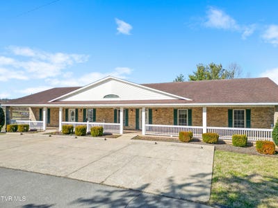 /international/us/101-crestview-drive-greeneville-tn-110106538993/