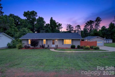 /international/us/109-woodruff-court-moore-sc-110108504773/
