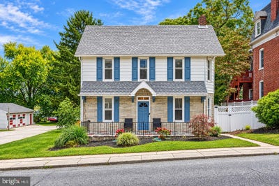 /international/us/9-w-pennsylvania-avenue-stewartstown-pa-110109828142/