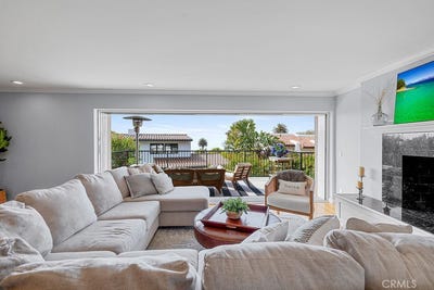 /international/us/1609-via-montemar-palos-verdes-estates-ca-110100251496/