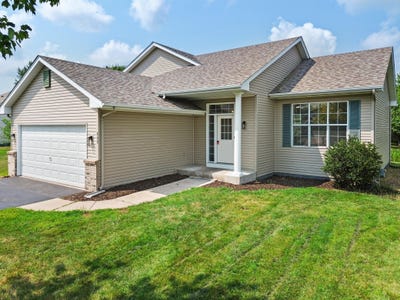 /international/us/808-lindsey-lane-belle-plaine-mn-110109734493/