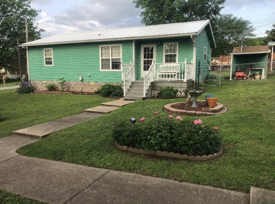 /international/us/214-s-broadway-street-afton-ok-110107396150/