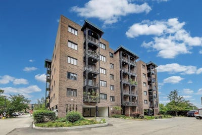 /international/us/9395-landings-lane-des-plaines-il-110101535683/?lang=fr