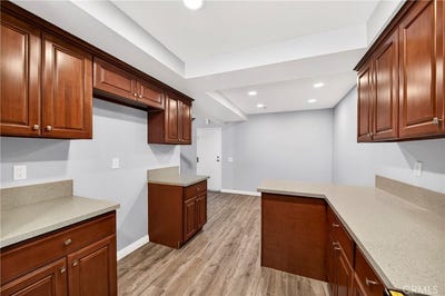 /international/us/24110-western-avenue-harbor-city-ca-110109144542/