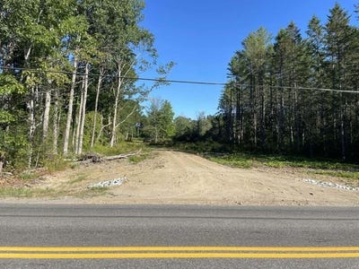 /international/us/9-patterson-road-hampden-me-110108061512/