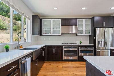 /international/us/2780-n-wright-ln-los-angeles-ca-110108552147/