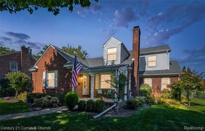 /international/us/1438-hawthorne-road-grosse-pointe-woods-mi-110120109734/