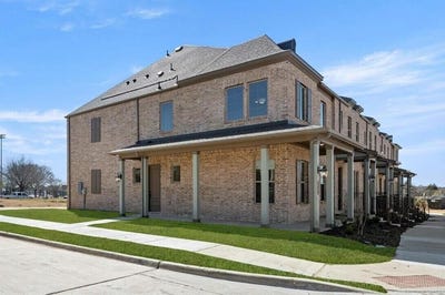 /international/us/634-redwood-way-mansfield-tx-110096686714/