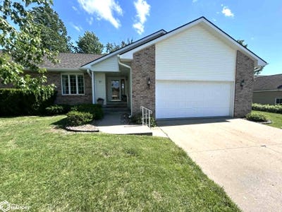 /international/us/16-weaver-drive-ottumwa-ia-110108909980/
