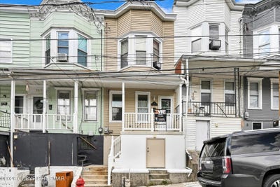 /international/us/729-n-2nd-street-pottsville-pa-110109190713/