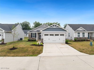 /international/us/128-eagle-circle-amherst-oh-110101319592/?lang=zh-tw