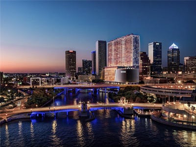 /international/us/111-s-ashley-drive-tampa-fl-110119990807/