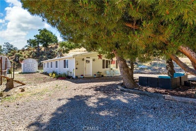 /international/us/17500-high-gun-drive-tehachapi-ca-110101178617/?lang=zh-cn