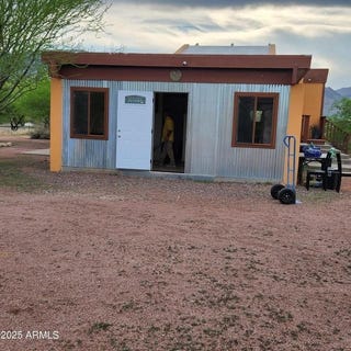 /international/us/399-s-ewing-trail-tonto-basin-az-110107487429/
