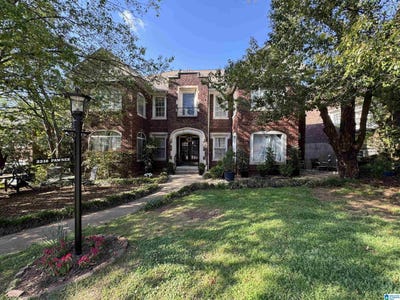 /international/us/3216-pawnee-avenue-birmingham-al-110106787747/