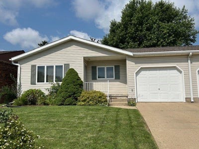 /international/us/1606-13th-avenue-belle-plaine-ia-110100977861/?lang=en