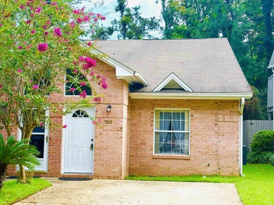 /international/us/2910-cross-creek-court-tallahassee-fl-110100690468/