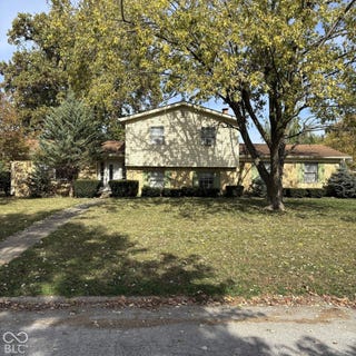 /international/us/7416-radburn-circle-indianapolis-in-110120772329/