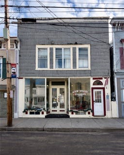 /international/us/156-main-street-worcester-ny-110106146476/