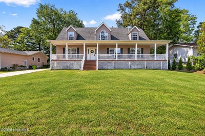 /international/us/106-portside-lane-new-bern-nc-110107257438/