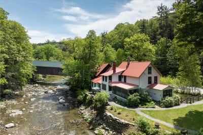 /international/us/142-dover-road-newfane-vt-110108505107/