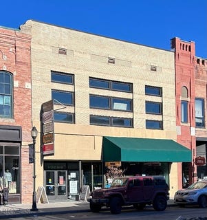 /international/us/9-e-main-street-bozeman-mt-110105950927/