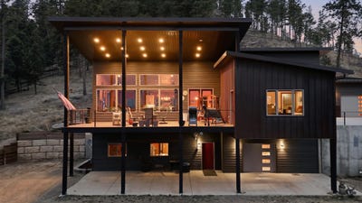/international/us/23995-towering-pines-ln-hill-city-sd-110106946585/