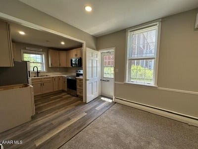 /international/us/215-s-juliana-street-bedford-pa-110108580666/