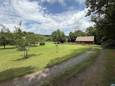 /international/us/1638-harris-creek-rd-charlottesville-va-110101121827/