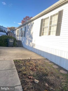/international/us/emily-drive-edgewood-md-110103433690/