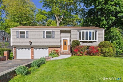 /international/us/47-london-lane-stamford-ct-110108021185/
