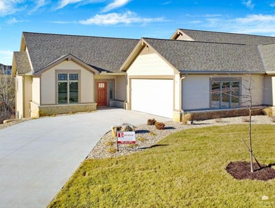 /international/us/2021-grand-ridge-court-manhattan-ks-110104516839/