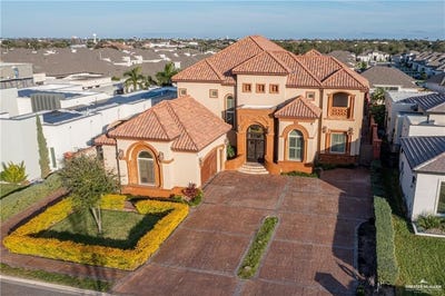 /international/us/1205-travis-street-mission-tx-110099979406/