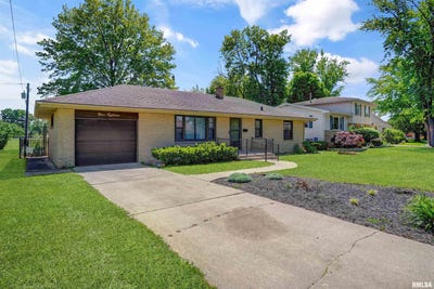 /international/us/918-n-hushaw-avenue-chillicothe-il-110107999754/