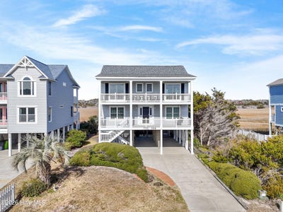 /international/us/708-ocean-boulevard-w-holden-beach-nc-110120532207/