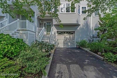 /international/us/105-geranium-court-toms-river-nj-110100381553/