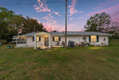 /international/us/12620-se-maricamp-road-ocklawaha-fl-110106277358/