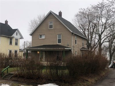 /international/us/822-highland-road-ne-canton-oh-110105836270/