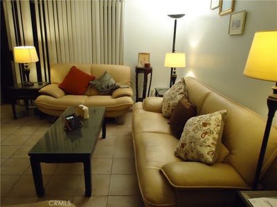 /international/us/1301-s-greenwood-montebello-ca-110103681066/