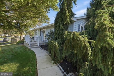 /international/us/279-n-3rd-street-telford-pa-110120463513/