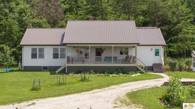 /international/us/201-cave-hill-road-munfordville-ky-110099484560/