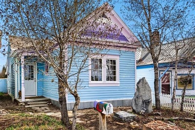 /international/us/415-e-10th-street-leadville-co-110108108061/