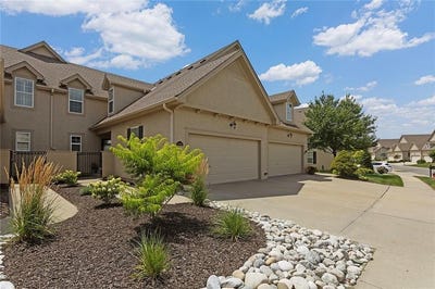 /international/us/2303-ne-107th-terrace-kansas-city-mo-110101164208/