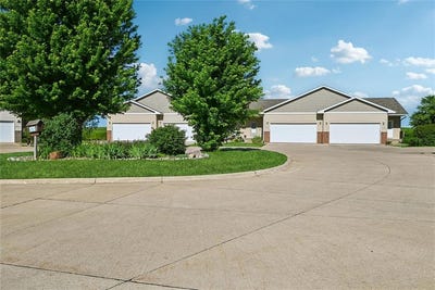 /international/us/3824-lakeview-drive-sw-cedar-rapids-ia-110108800466/