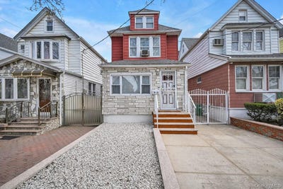 /international/us/78-33-64th-street-glendale-ny-110106948009/