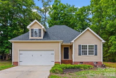 /international/us/509-kittiewake-lane-clover-sc-110108802508/