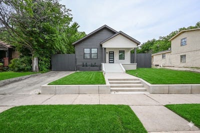 /international/us/2109-gould-avenue-fort-worth-tx-110107885577/