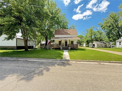 /international/us/135-n-petrick-street-appleton-mn-110105933425/
