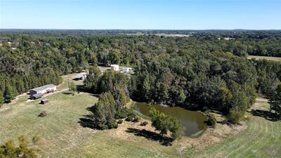 /international/us/7227-county-road-3700-athens-tx-110098188319/