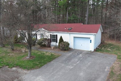 /international/us/1307-blueberry-circle-middleboro-ma-110107308092/